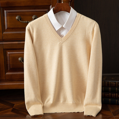 Evander - V-Neck Jumper