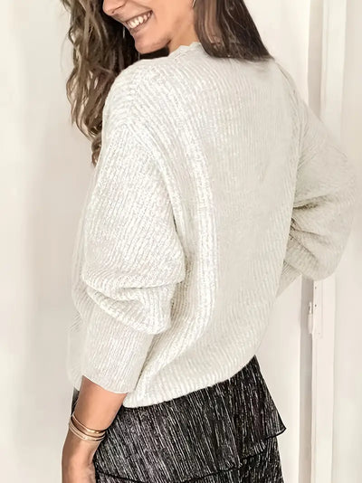 Rozelyn - Elegant V-Neck Cable Knit Sweater