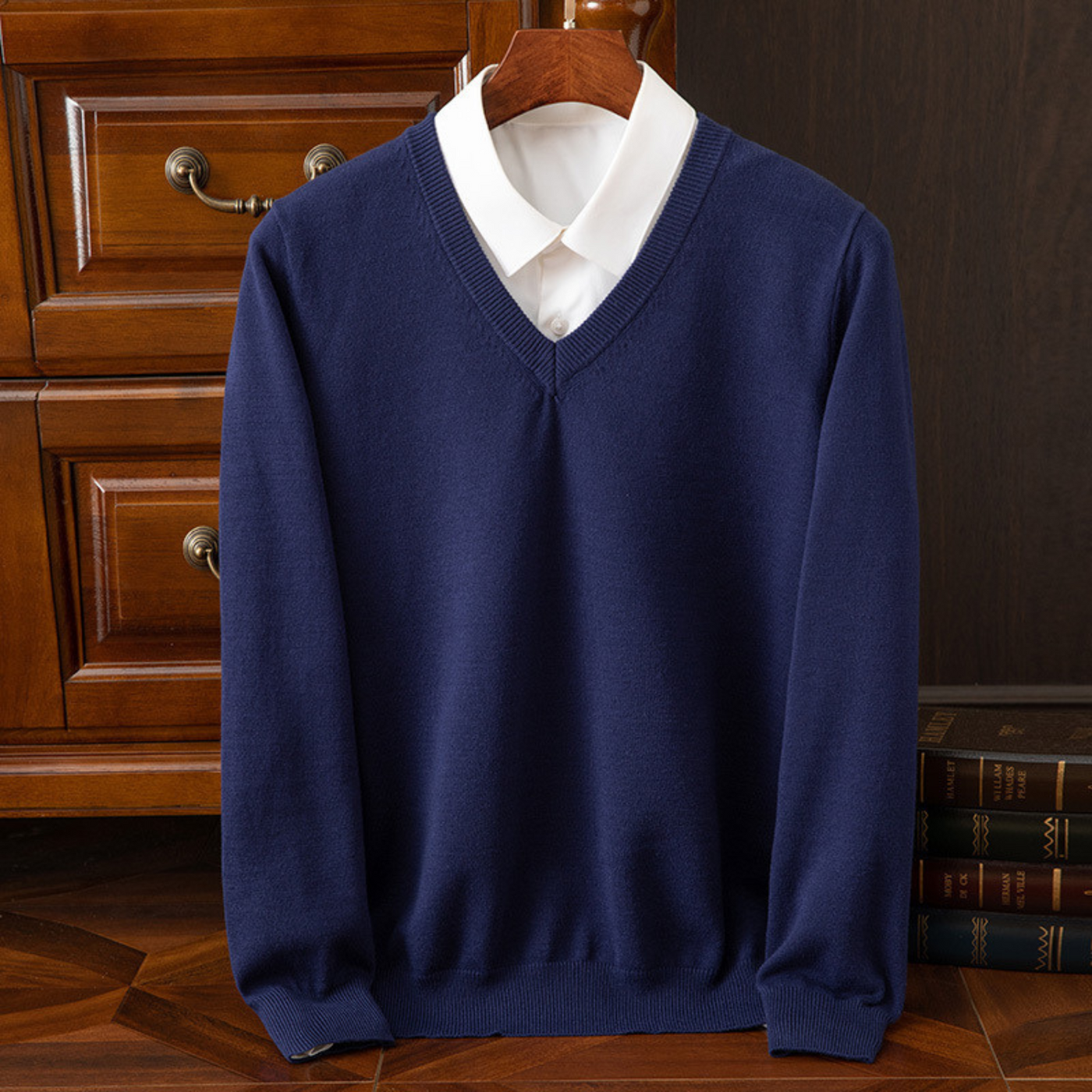 Evander - V-Neck Jumper