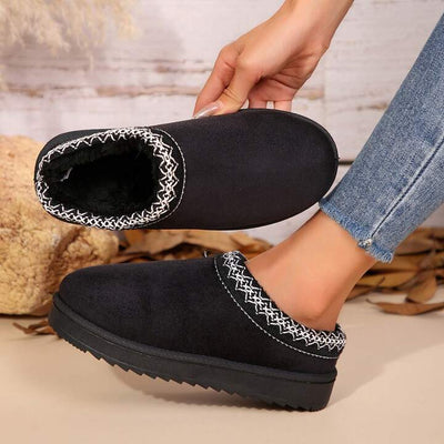 Joanne – Cozy Boot Slippers