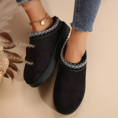 Joanne – Cozy Boot Slippers