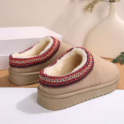 Joanne – Cozy Boot Slippers