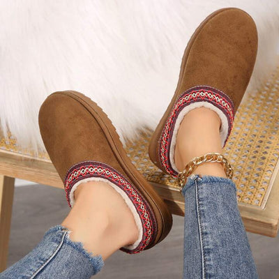 Joanne – Cozy Boot Slippers