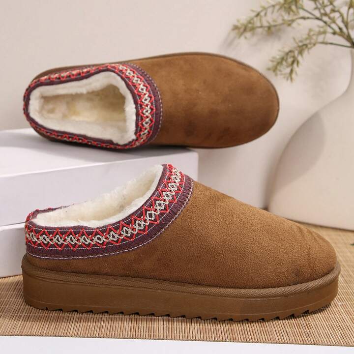Joanne – Cozy Boot Slippers