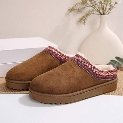 Joanne – Cozy Boot Slippers