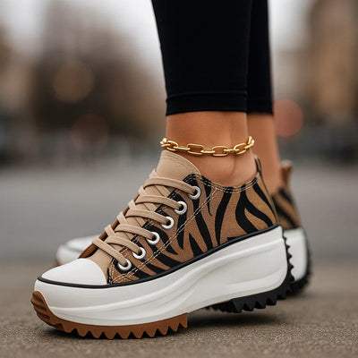 Jianna - Casual Lace-Up Sneakers