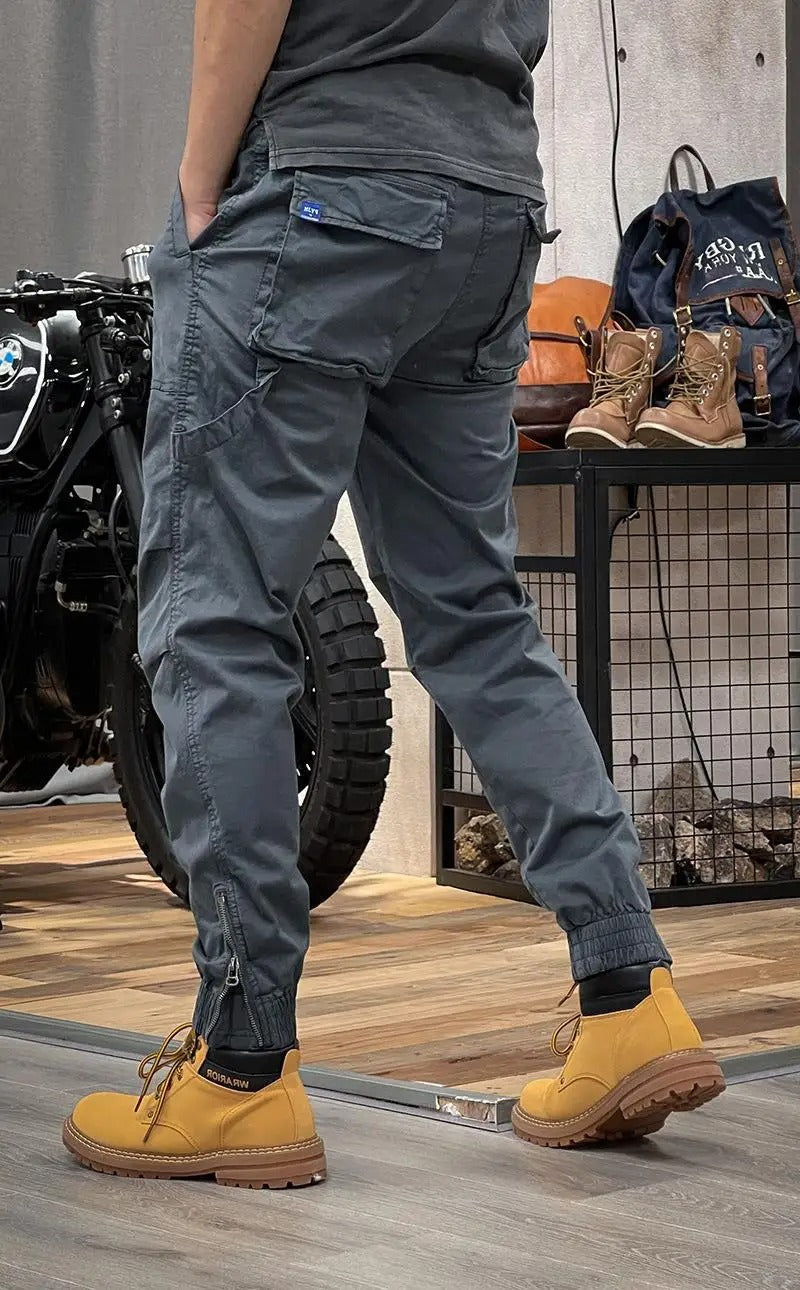 Lucas™ - Slim Fit Cargo Pants with Practical Pockets